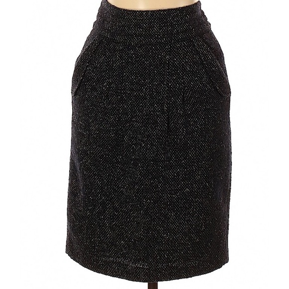 CAbi Wool Skirt gold buttons - Size 0 - Picture 1 of 9